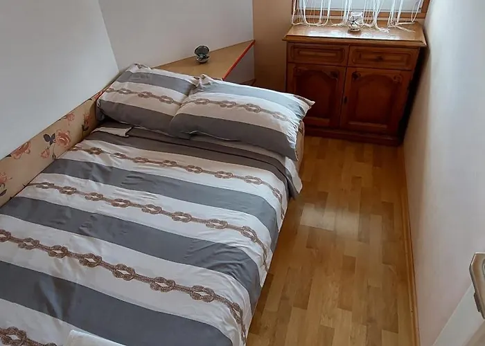 Luna * Stan Trigraci